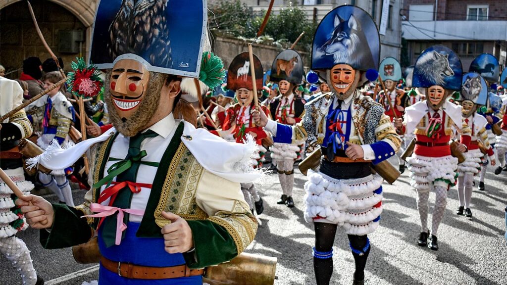 Entroido / Carnaval de Verín con Cirgarrones